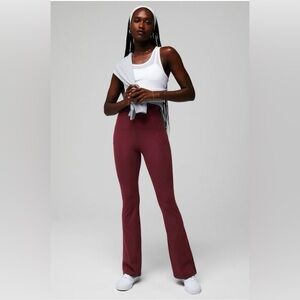 NWT- Fabletics Oasis Pureluxe HW Pocketed Kick Flare -MERLOT (32”) REG INSEAM